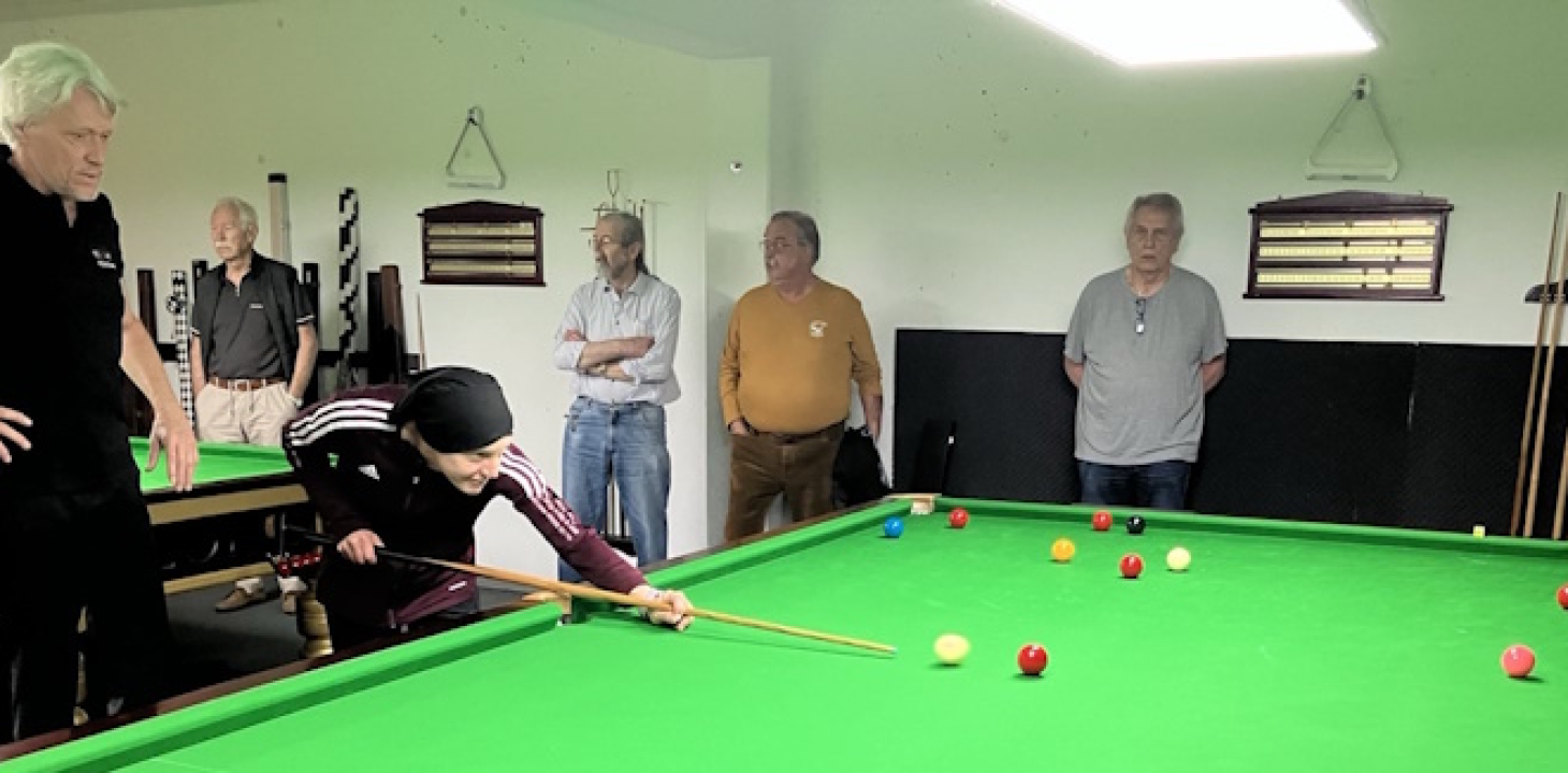 Kirchheim spielte Snooker
